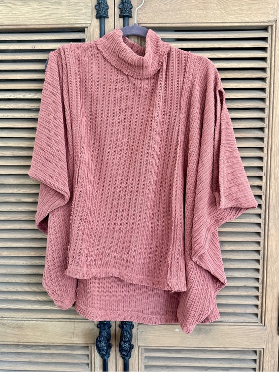 Free People Sweaters - Free People Mauve Ribbed Turtleneck Sweater